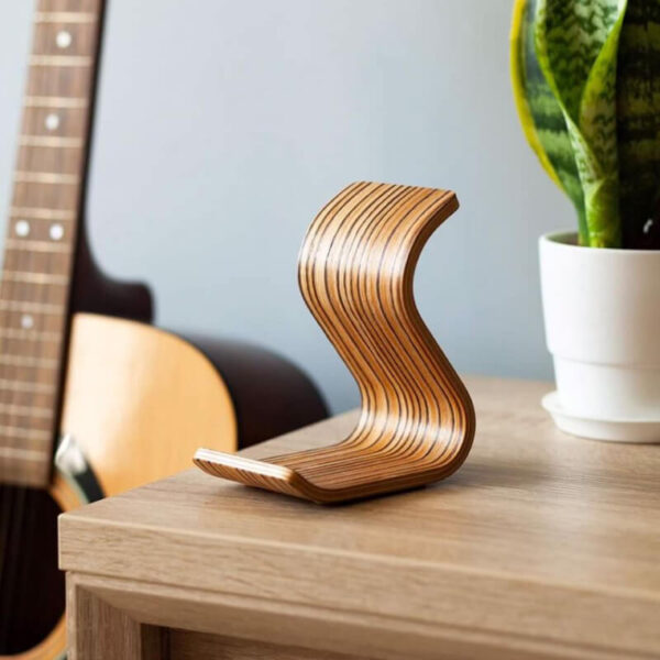Cell Phone Wood stand image 304